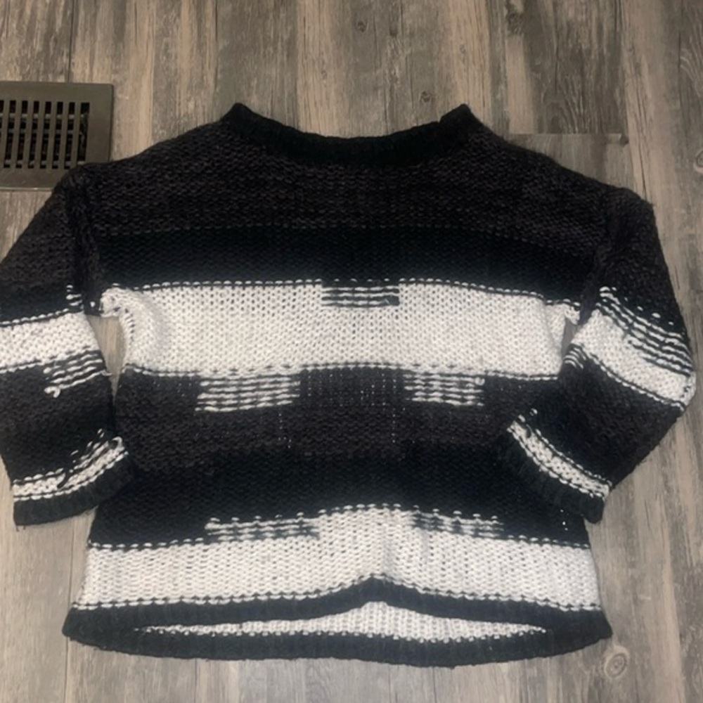 Codes Combine 100 wool woman’s sweater - medium / oversized